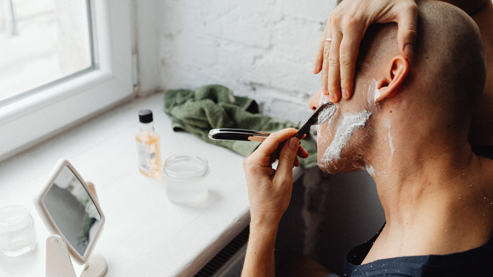 Traditional Razor: Is It Better for Spring Skin? – GoNutz